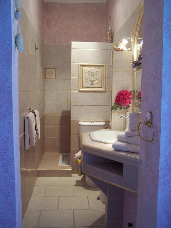 Castel Enchante Nice Room photo