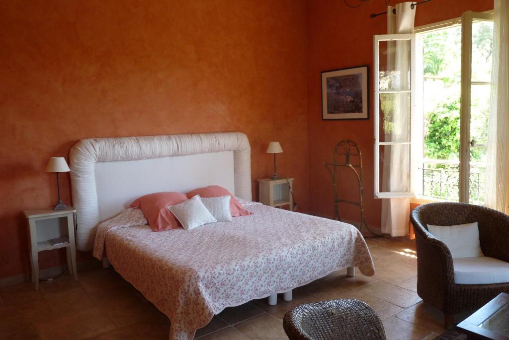 Castel Enchante Nice Room photo